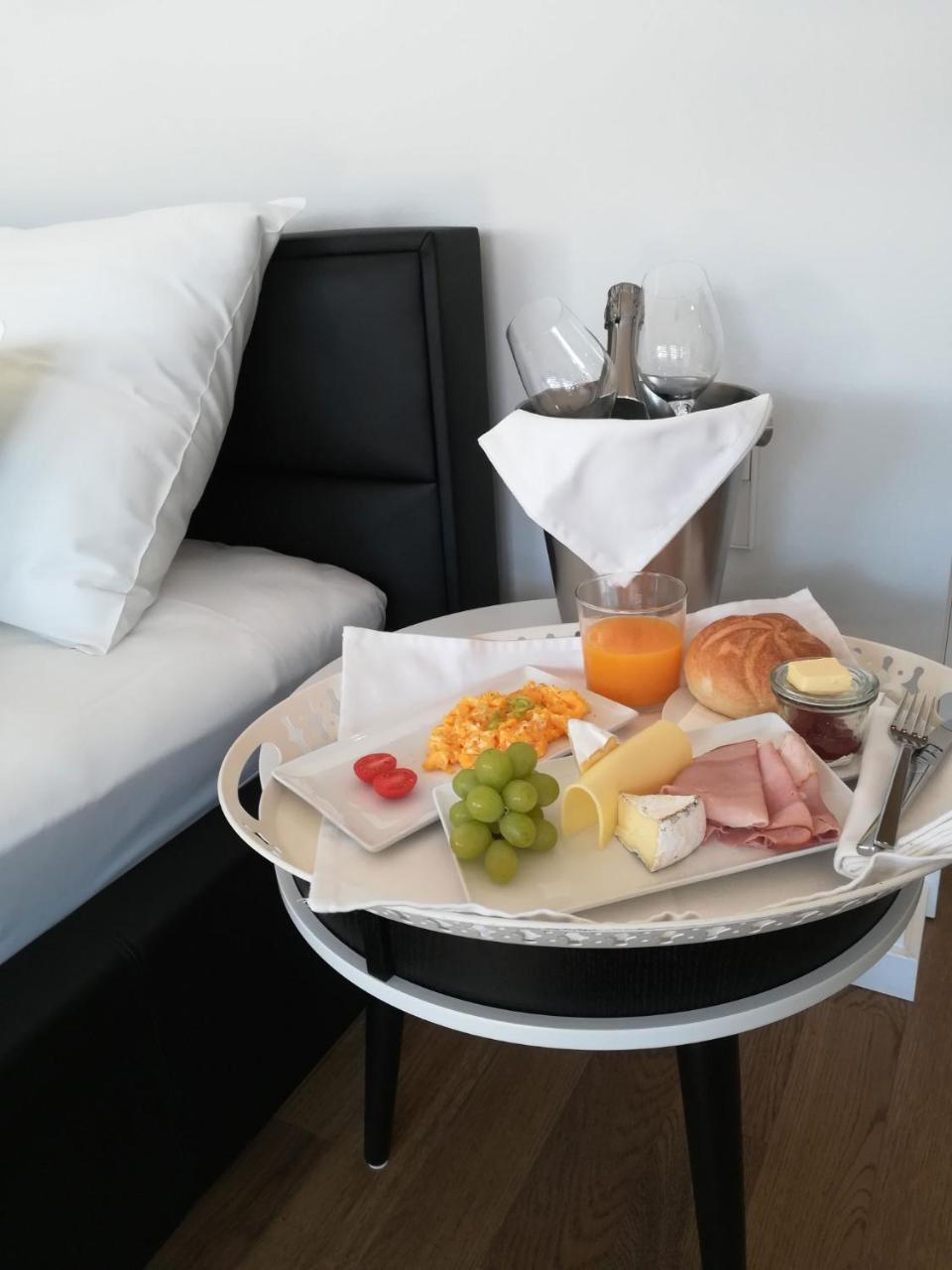 Gapsite Hotel Graz Esterno foto